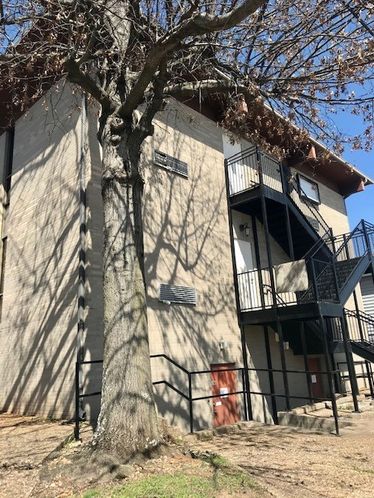 DOWNTOWN LITTLE ROCK, ARCUMC Hope Korean Church: 915 North St, Little Rock, AR 72201